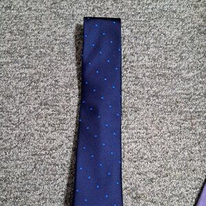 Hart Schaffner Marx Blue Polka Dot Tie